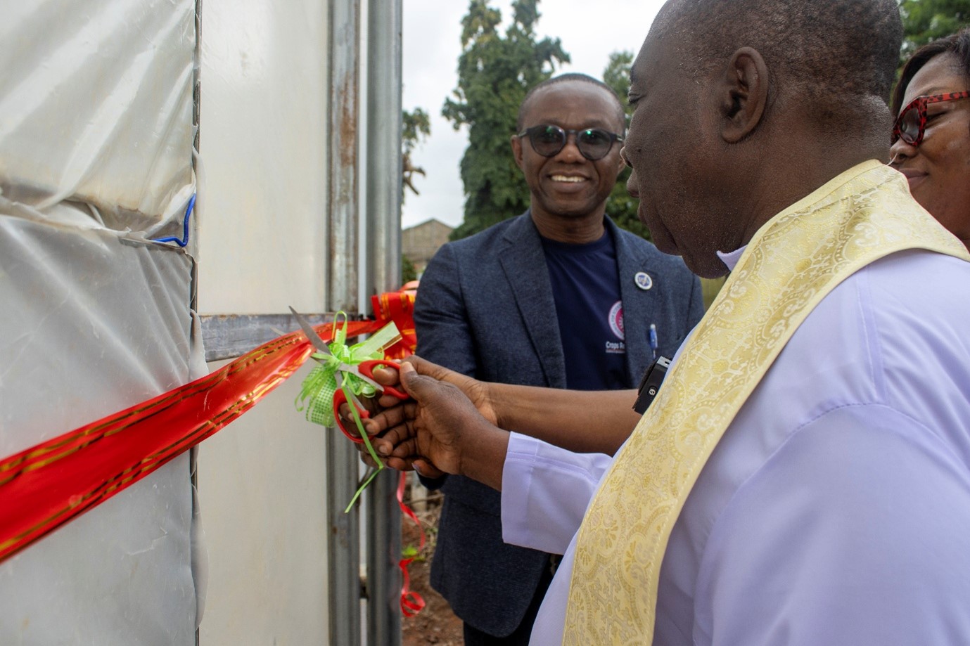 CSIR-CRI COMMISSIONS NEW SCREENHOUSE AND IRRIGATION FACILITY TO STRENGTHEN SEED PRODUCTION UNDER VACS -BREEDING: OKRA